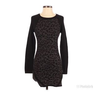 R+J COUTURE Leopard Print Sweater Dress Fitted Raglan‎ Sleeve Black Gray Small